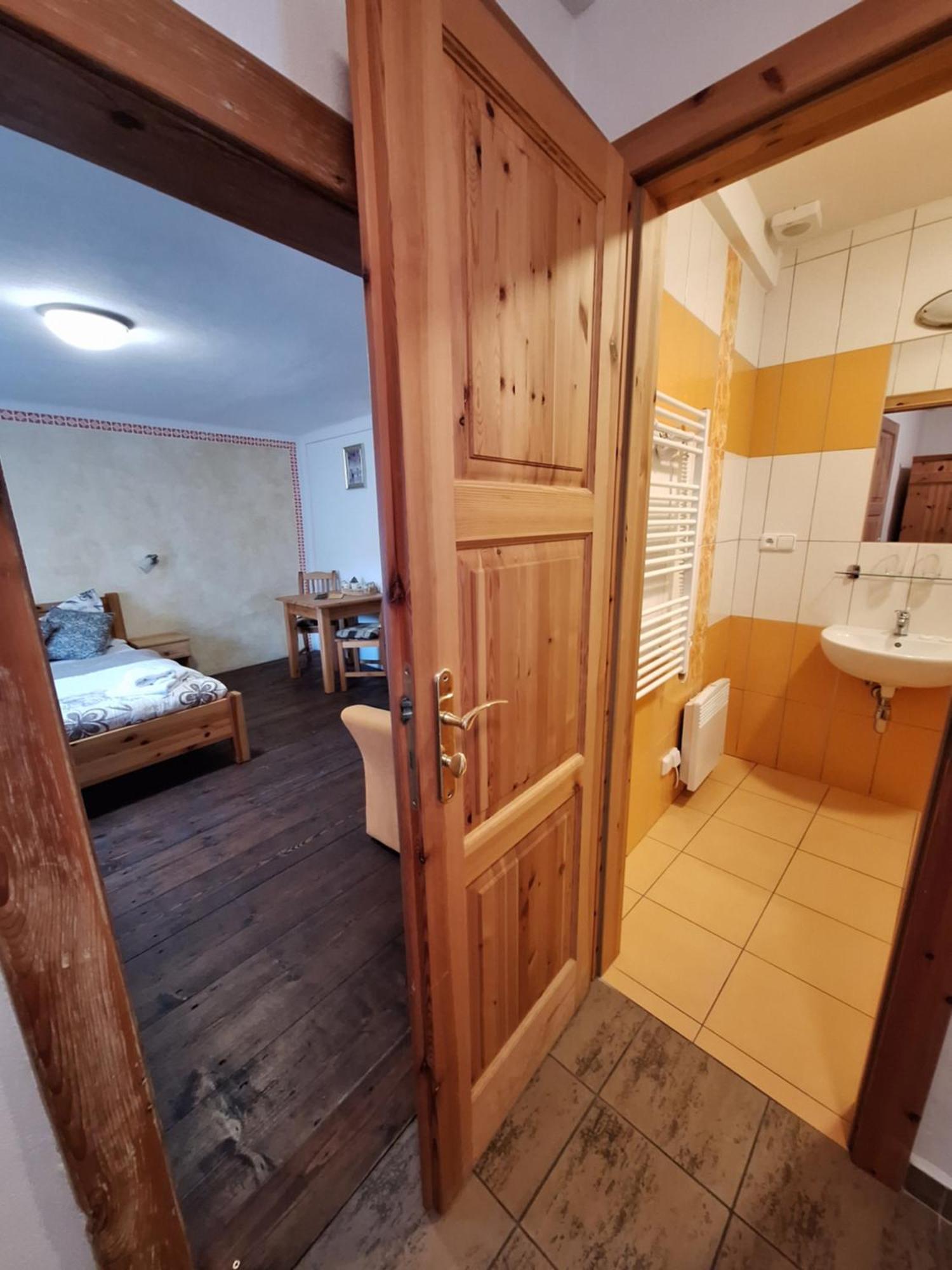 Penzion V Suchu Cesky Krumlov Ngoại thất bức ảnh